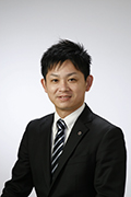 山下 朋晃